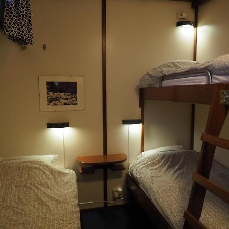 Hotelboot Sarah Amsterdam Exteriör bild