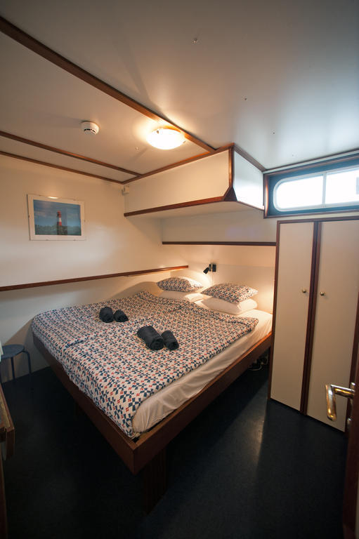 Hotelboot Sarah Amsterdam Rum bild