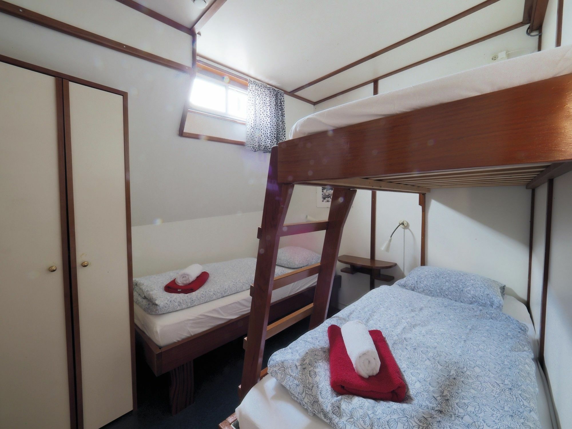 Hotelboot Sarah Amsterdam Exteriör bild